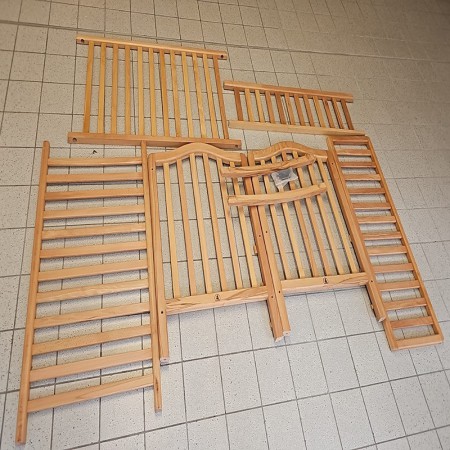 MITTLERE BABY SCHAUKELBETT